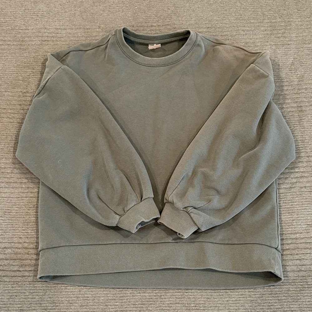 CALIA by Carrie Underwood Olive Crewneck Sweater